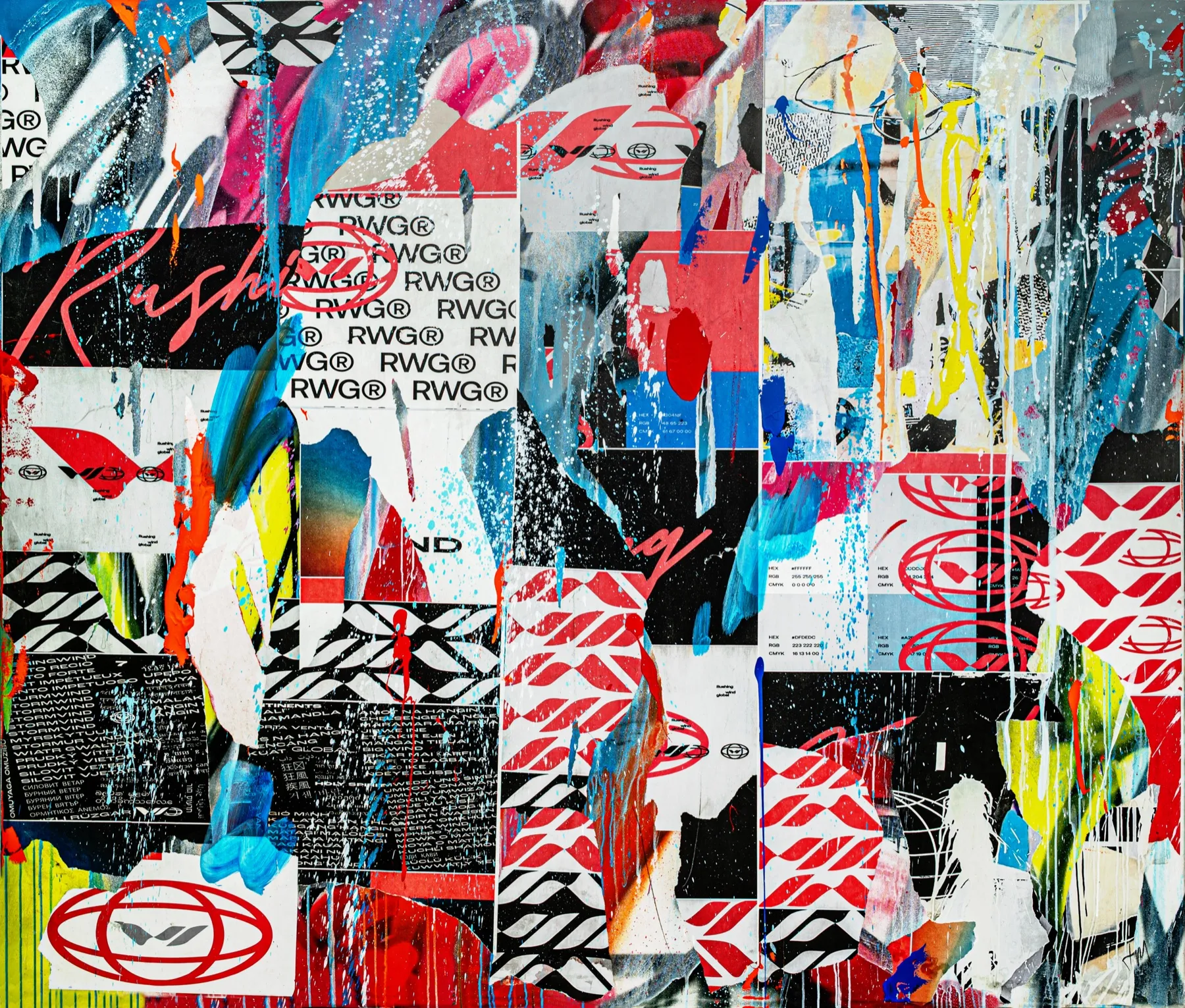 Obra urbana de Rushing Wind: collage de carteles con retículas del sello RWG y trazos de pintura roja y azul.